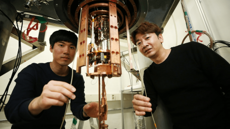 Black Phosphorous Tunnel Field-Effect Transistor as an Alternative to CMOS