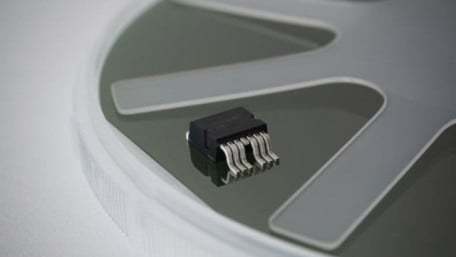 SiCrystal and STMicro Pen Multi-Year SiC Wafer Supply Agreement