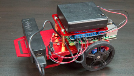 Simple Raspberry Pi Robot – Development Kit
