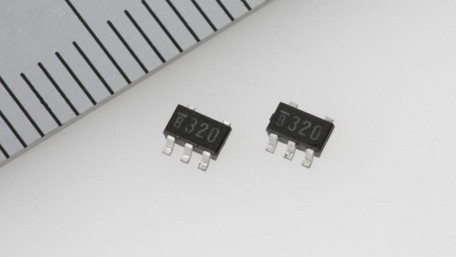 AEC-Q100 Compliant Voltage Regulator with 0.8μA Quiescent Current