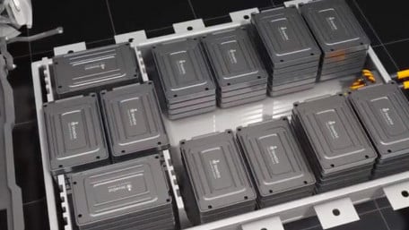 New Flash Battery Allows Charging in 5 Minutes; Technology Scalable to EVs