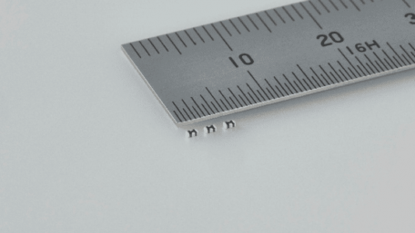 23% Thinner, 10μF Three-Terminal Multilayer Ceramic Capacitor