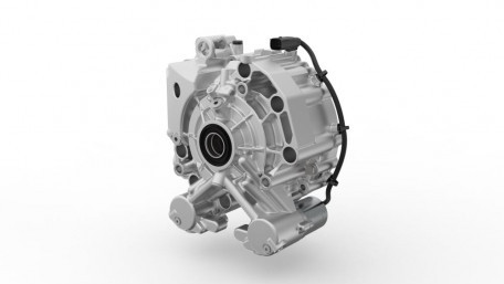 Innovative Torque-Vectoring Dual-Clutch System for Electric Vehicles