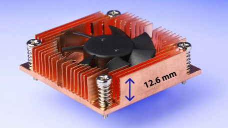 Low-Height Bracket Fan with Skived Copper Heatsink