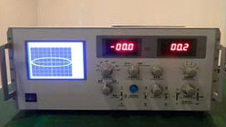 Solution for Inverter Bus Voltage Monitoring: DC-DC Converter with Reinforced Insulation
