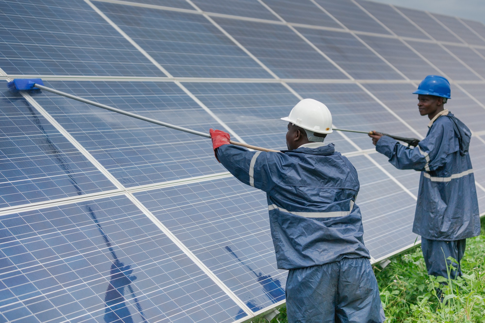 Husk Power Systems Receives $749k for Microgrid Expansion in Nigeria - News
